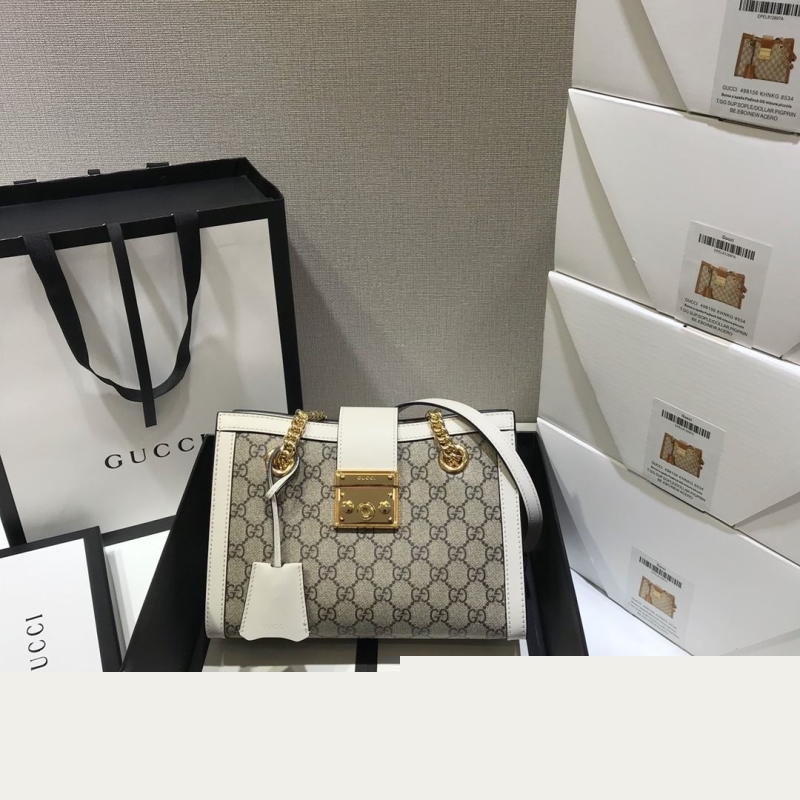 G*u*i shopping bags